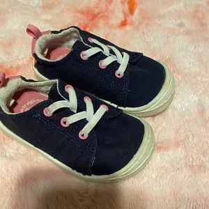 Toddler girl sneakers